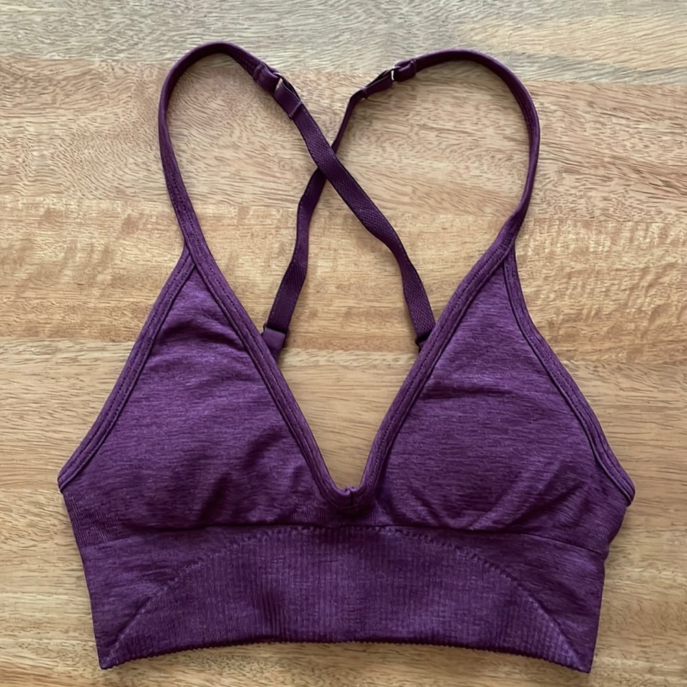 Lululemon Ebb to Street bra